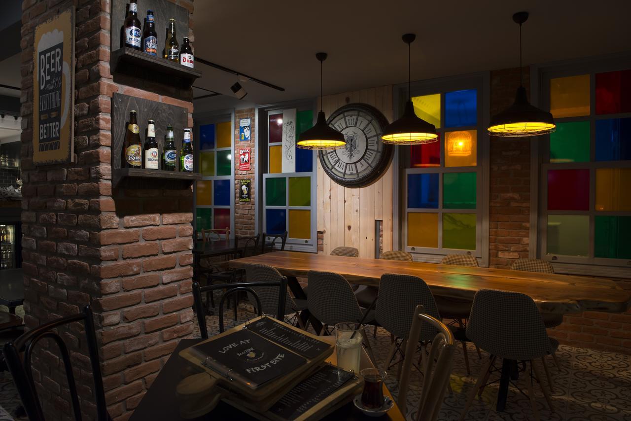 Luna Hotel Kaleici Анталия Екстериор снимка