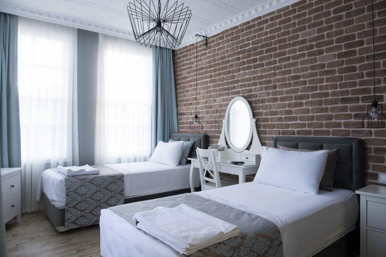 Luna Hotel Kaleici Анталия Екстериор снимка